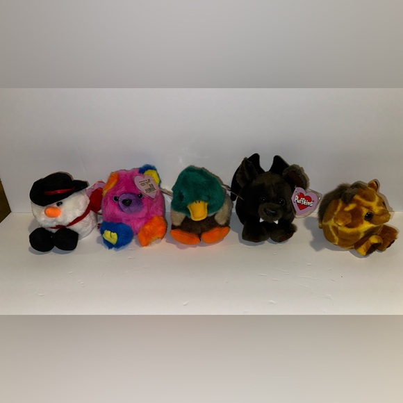 Bundle of 64 Puffkins P.V.C Pellets Collectible 1994 Swibco-NWT - Picture 7 of 16